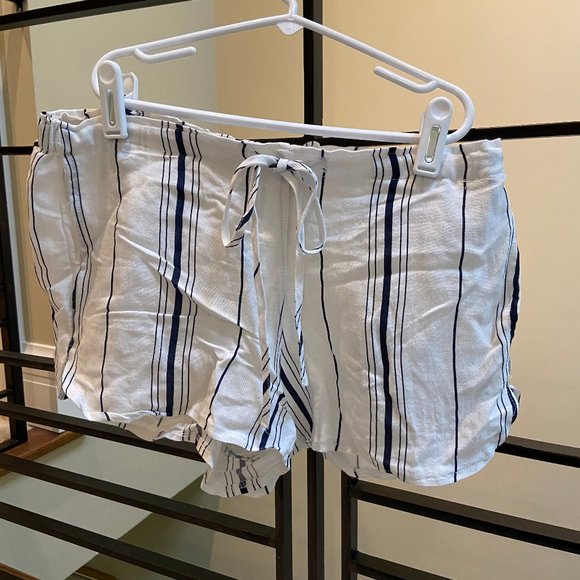 White Shorts with Navy Stripes - Picture 1 of 2